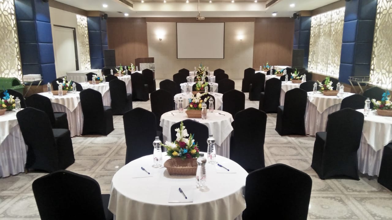 Solitaire Banquets at Enrise By Sayaji photo 7 thumbnail