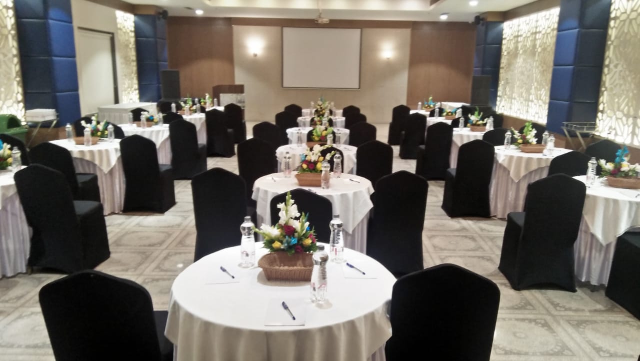 Solitaire Banquets at Enrise By Sayaji photo 8 thumbnail