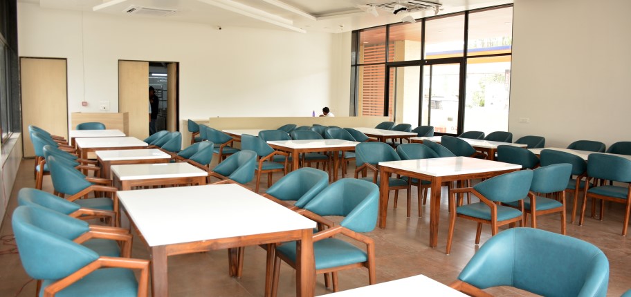 Solitaire Hall photo 4 thumbnail