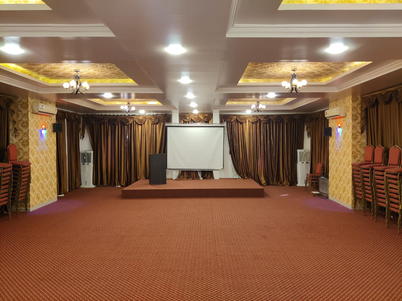 Sanket Inn Banquet photo 3 thumbnail