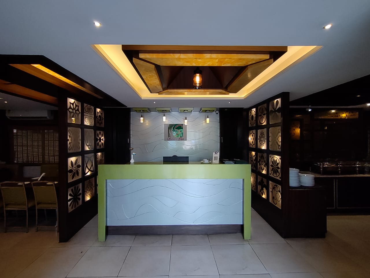 Sanket Inn Garden Restaurant
