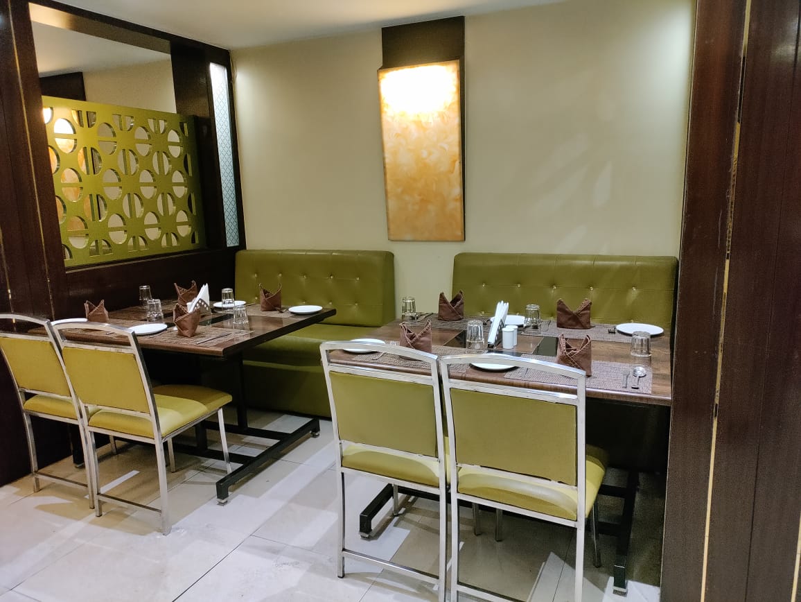 Sanket Inn Garden Restaurant photo 4 thumbnail