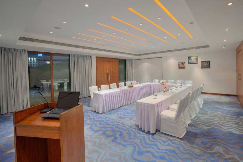 Palm Court, Viman Nagar, Pune photo 5 thumbnail