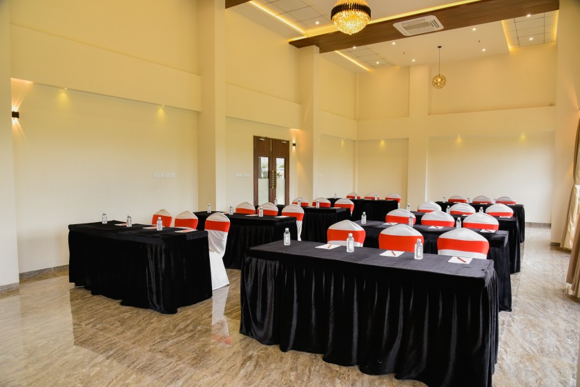 Solitaire Banquet Hall, Enrise Khed Shivapur photo 2 thumbnail
