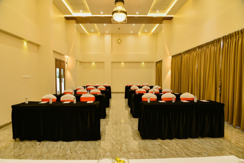 Solitaire Banquet Hall, Enrise Khed Shivapur photo 4 thumbnail