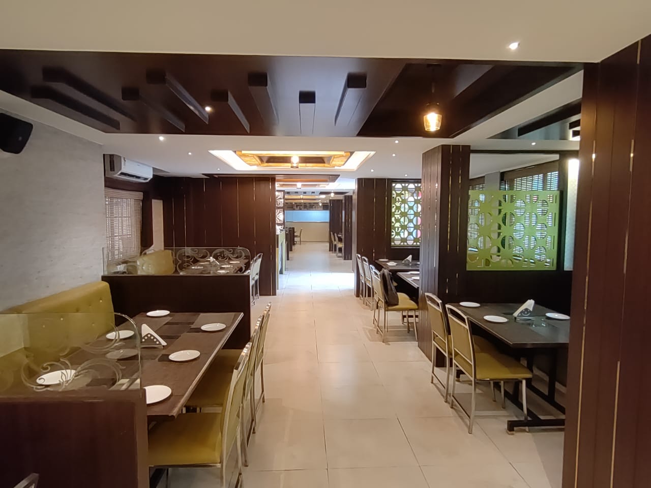 Hotel Sanket Inn, Wakad, Pune photo 4 thumbnail