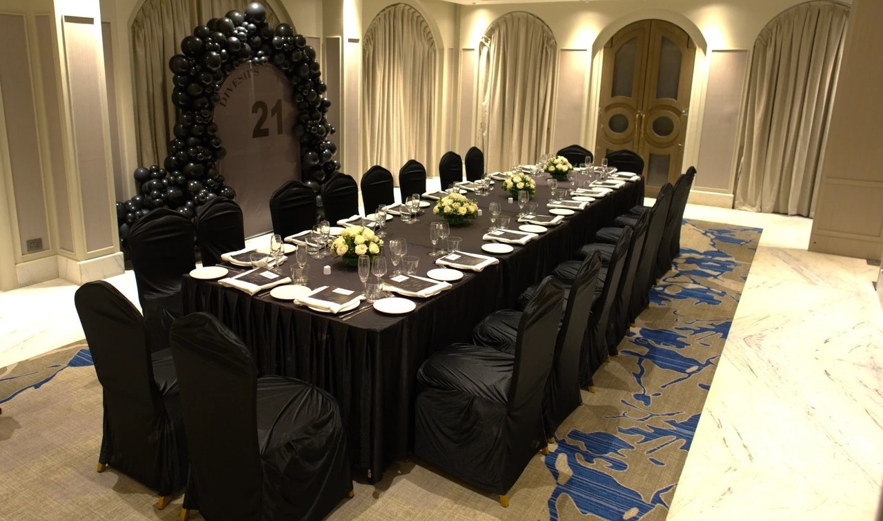 Solitaire Banquet at Enrise Lonavala photo 4 thumbnail